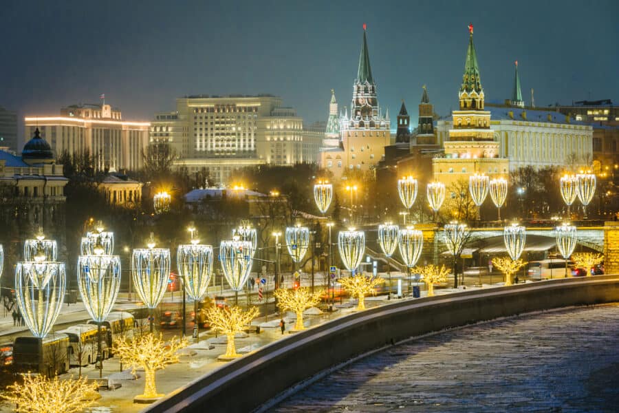 новогодняя ночь в москве как отметить