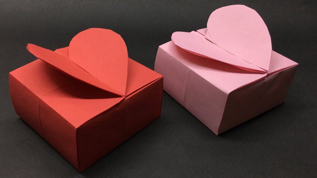 коробочка валентинка на день влюбленных