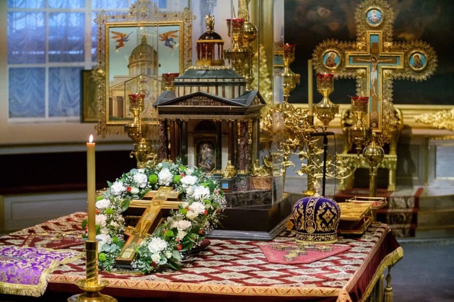 Полный православный календарь на 2022 год церковные праздники, посты и дни памяти главных святых